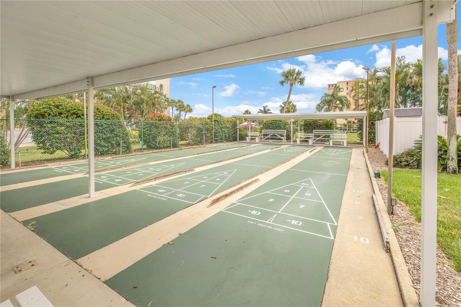 7700 SUN ISLAND DR S #401, SOUTH PASADENA, FL, 33707