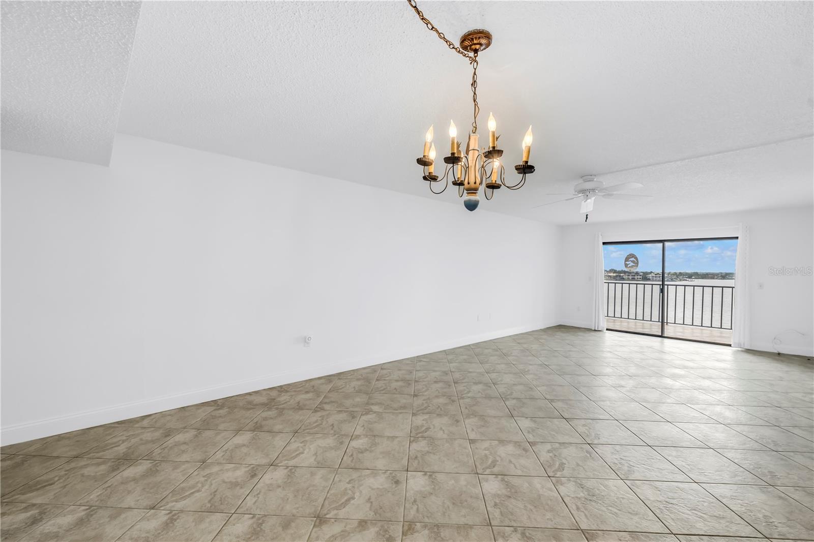 7700 SUN ISLAND DR S #401, SOUTH PASADENA, FL, 33707