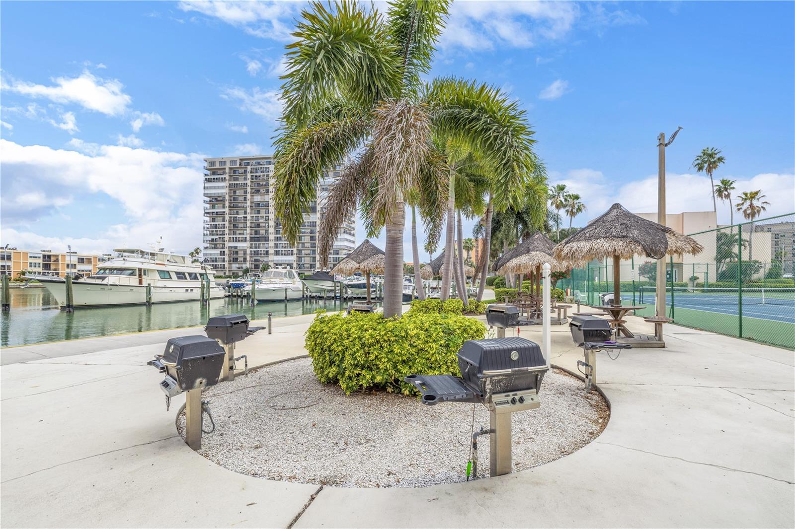 7700 SUN ISLAND DR S #401, SOUTH PASADENA, FL, 33707
