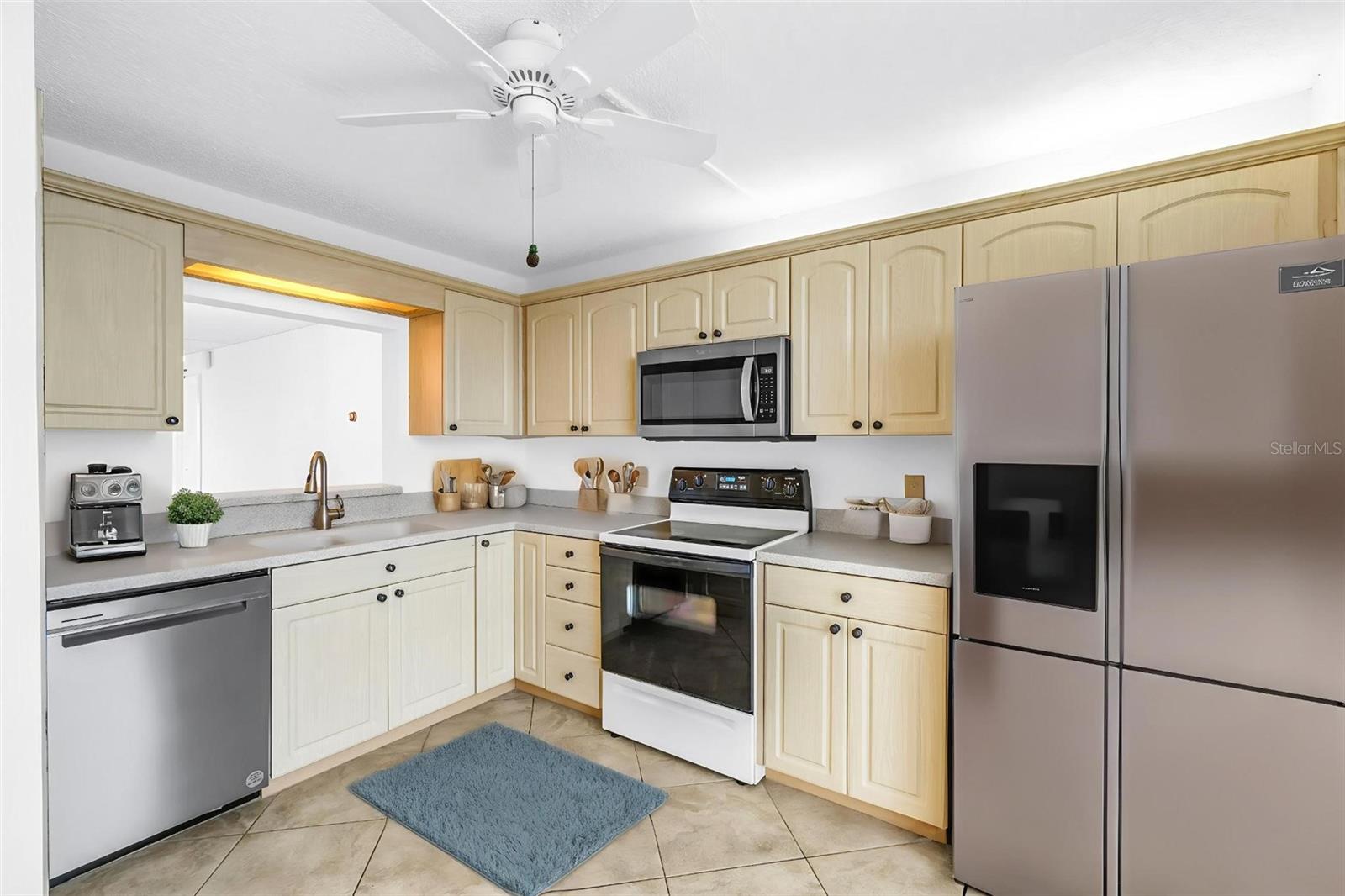 7700 SUN ISLAND DR S #401, SOUTH PASADENA, FL, 33707