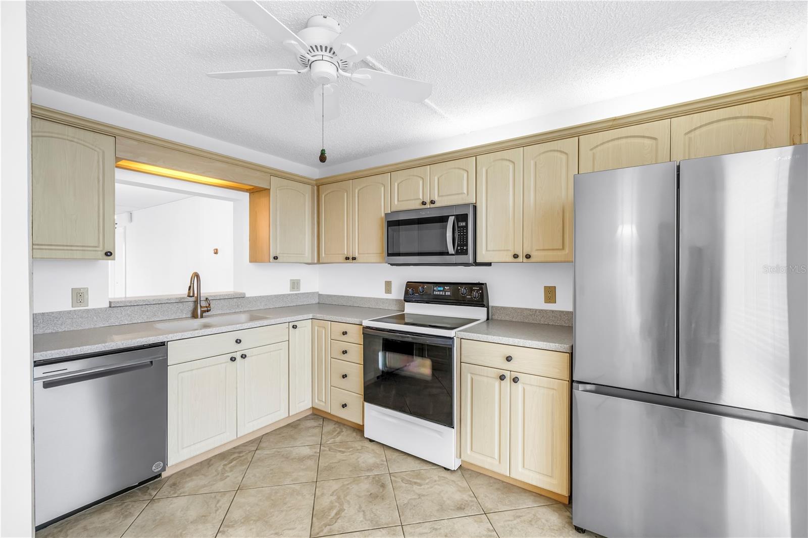 7700 SUN ISLAND DR S #401, SOUTH PASADENA, FL, 33707