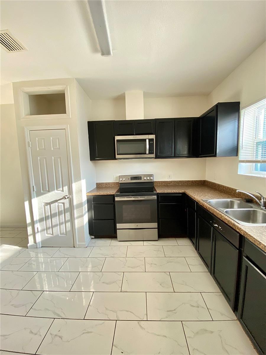 4721 14TH AVE S, ST PETERSBURG, FL, 33711