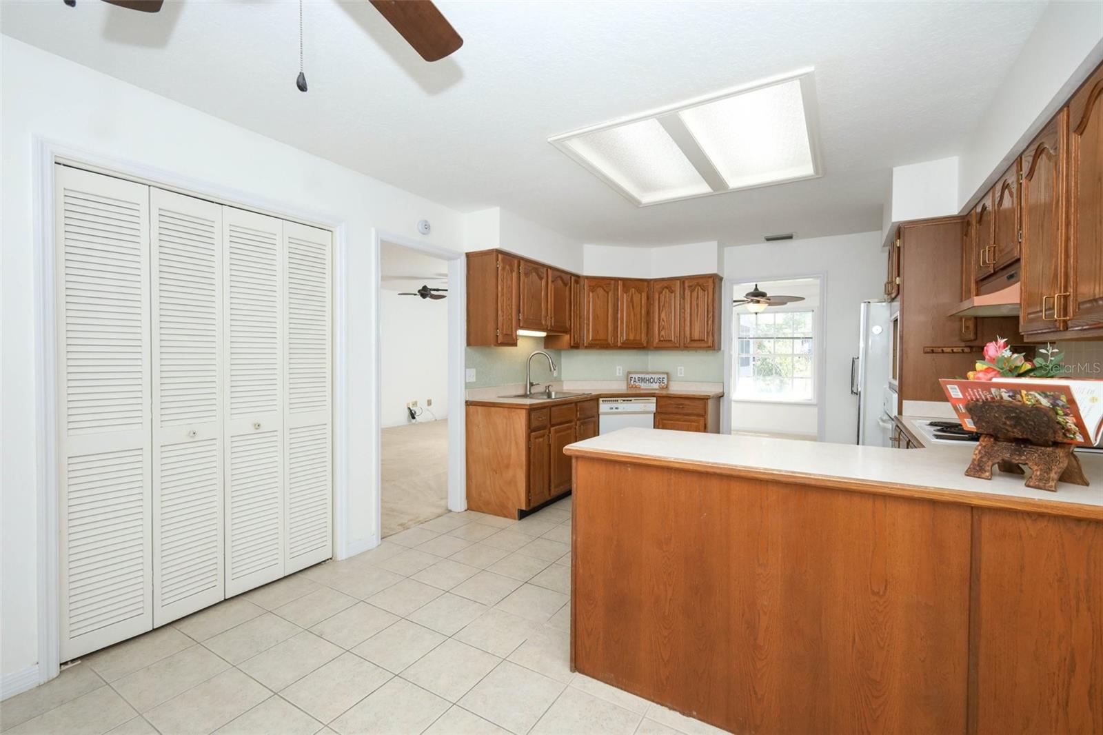 1392 MONTEREY DR, DELTONA, FL, 32738