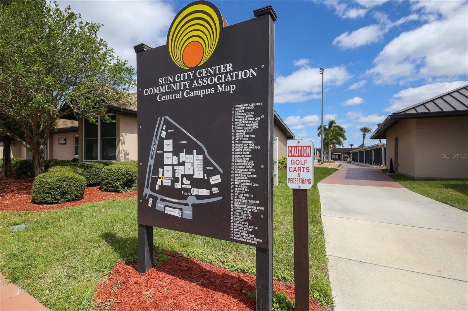 1834 E DEL WEBB BLVD, SUN CITY CENTER, FL, 33573
