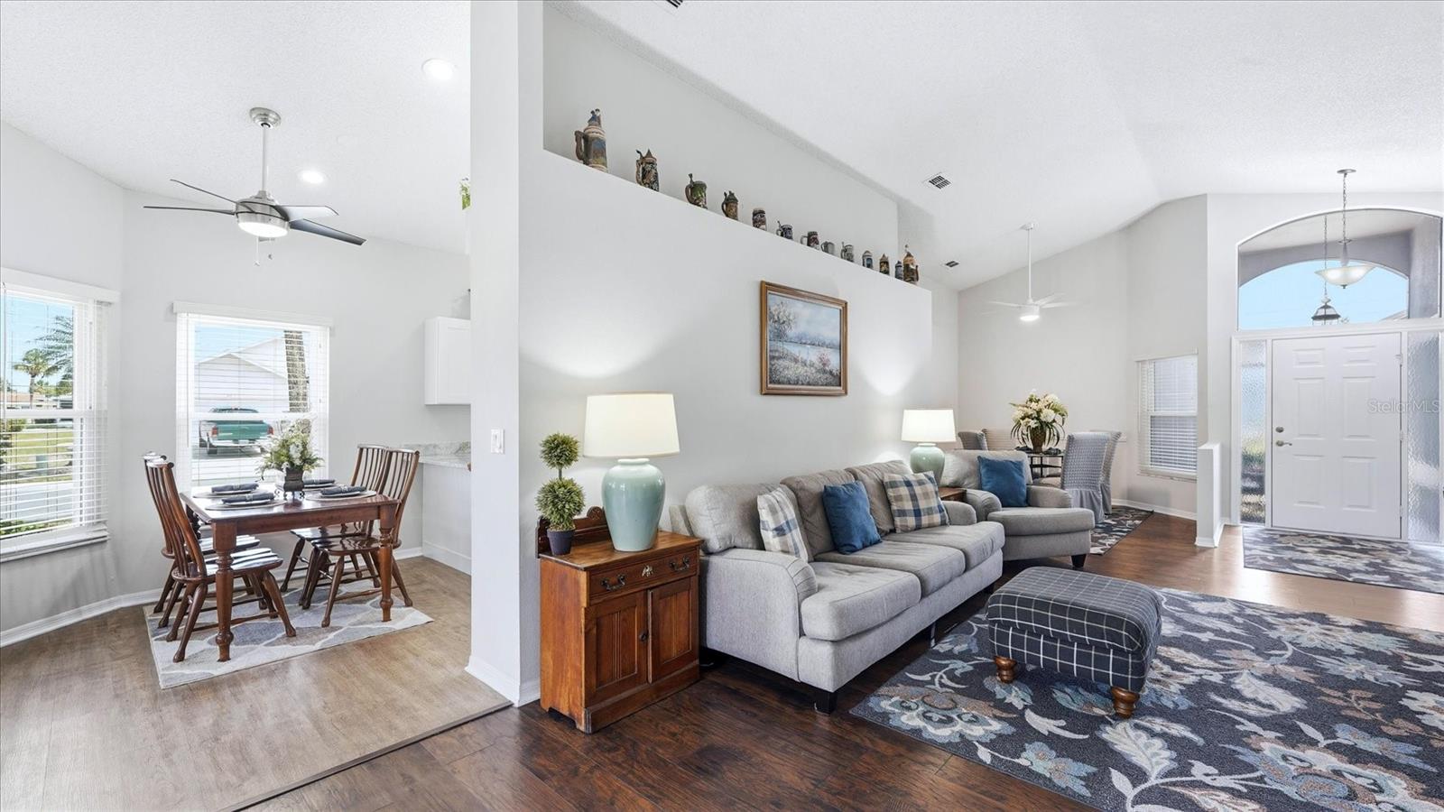 1834 E DEL WEBB BLVD, SUN CITY CENTER, FL, 33573