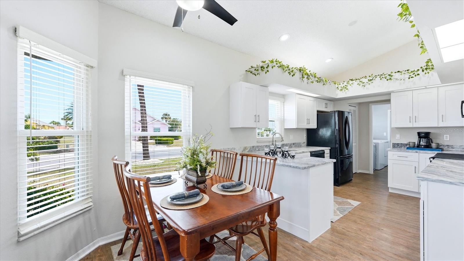 1834 E DEL WEBB BLVD, SUN CITY CENTER, FL, 33573