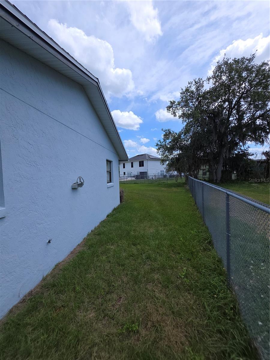 664 MILAN DR, KISSIMMEE, FL, 34758