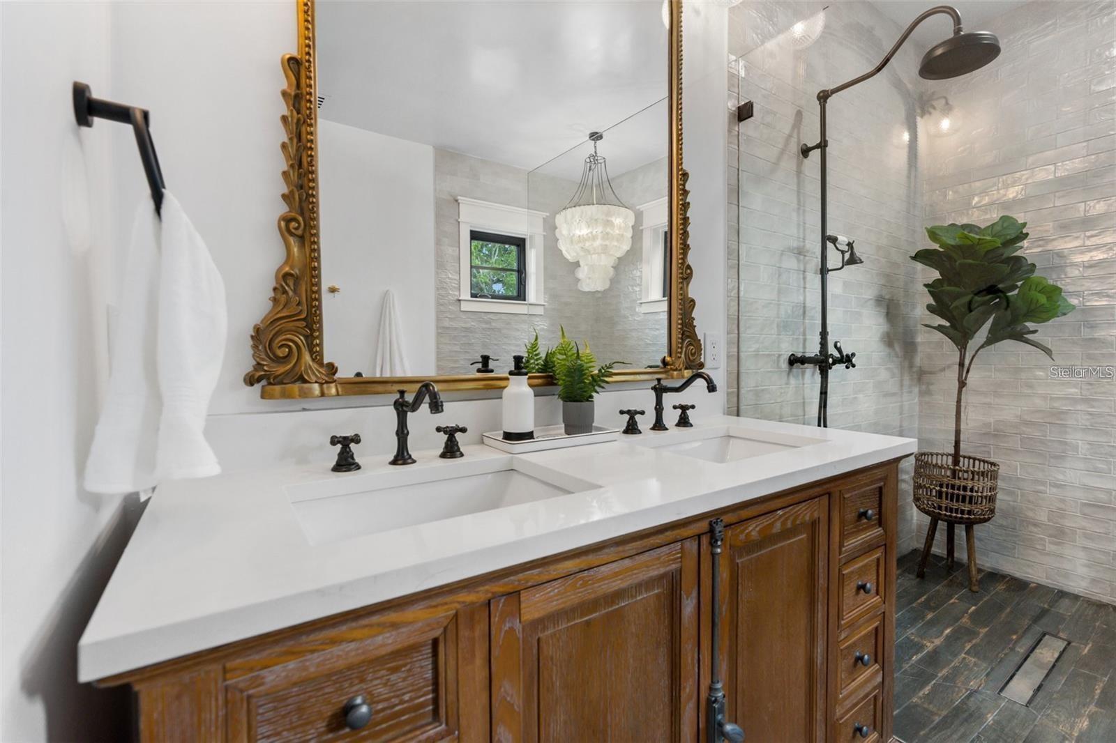 3501 W TACON ST, TAMPA, FL, 33629
