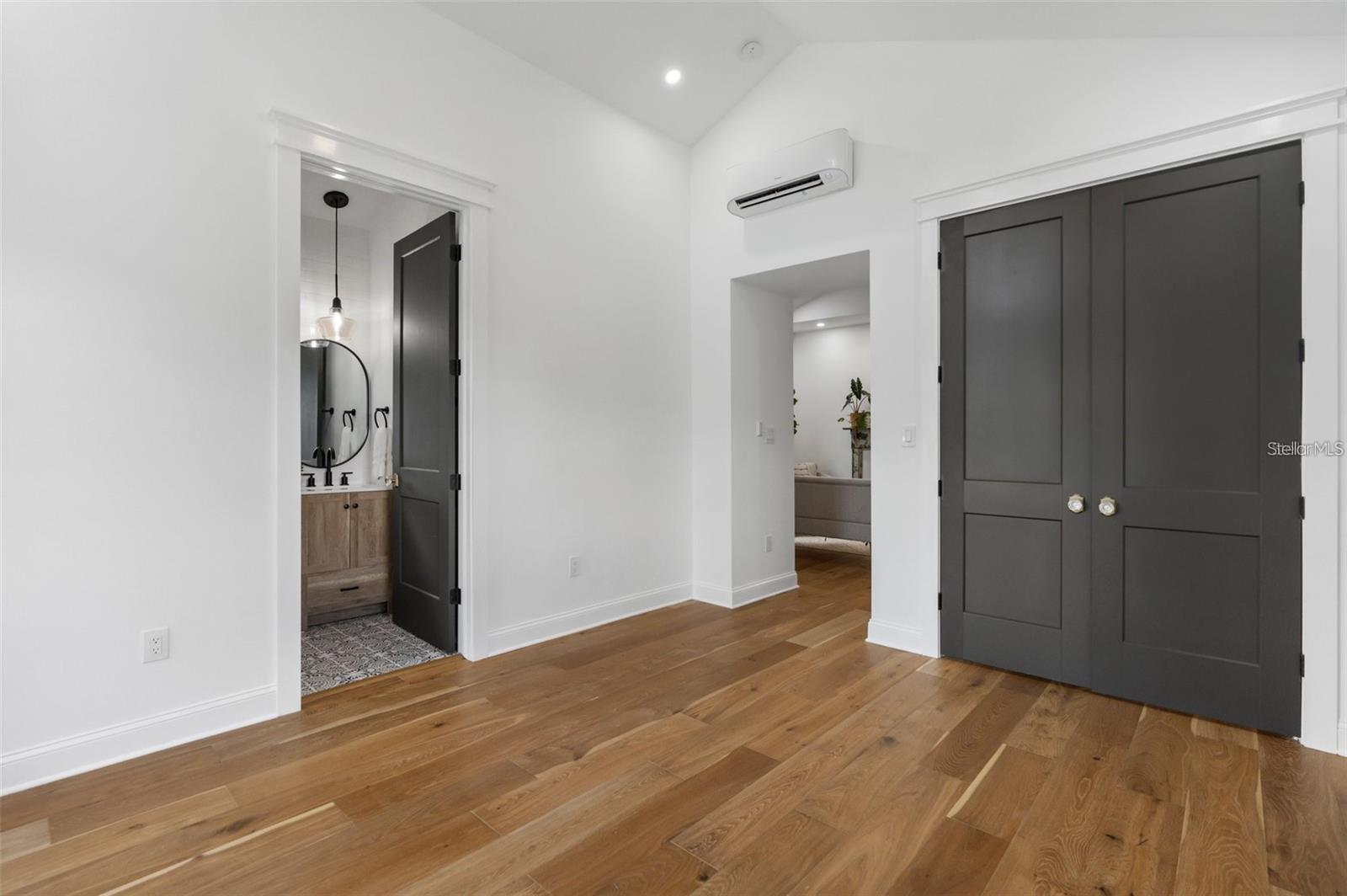 3501 W TACON ST, TAMPA, FL, 33629