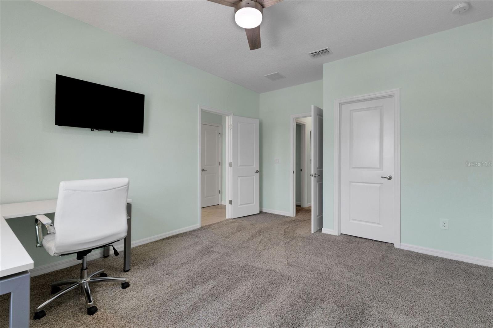 11610 WOODLEAF DR, LAKEWOOD RANCH, FL, 34211