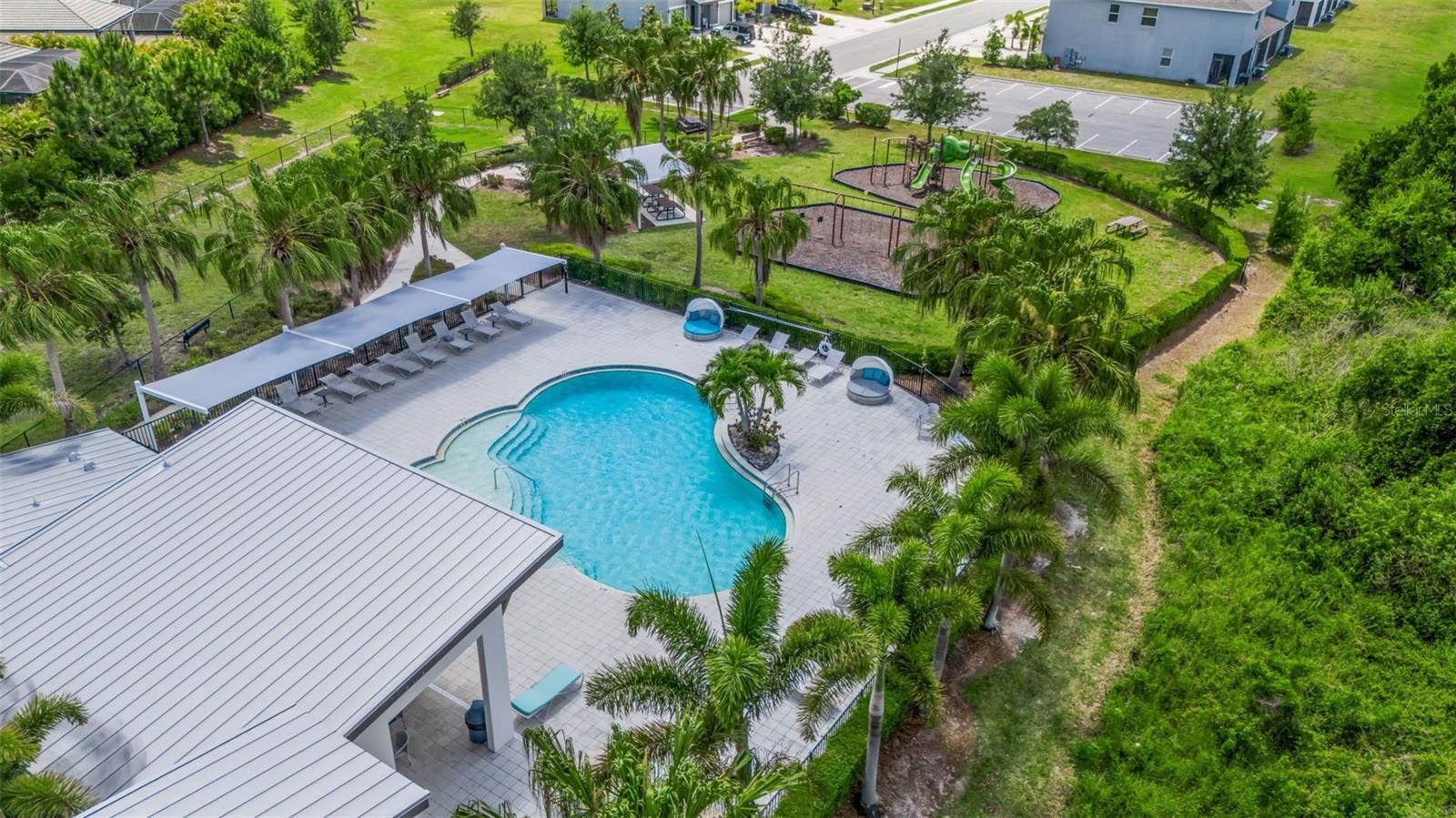 11610 WOODLEAF DR, LAKEWOOD RANCH, FL, 34211