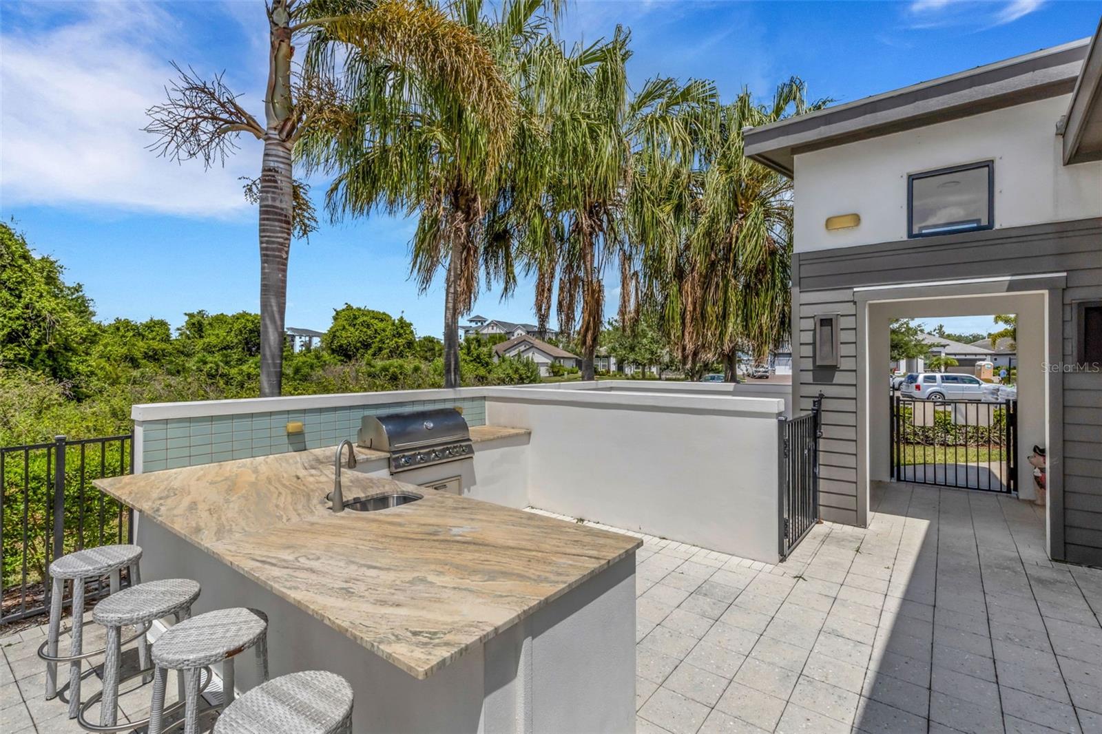 11610 WOODLEAF DR, LAKEWOOD RANCH, FL, 34211