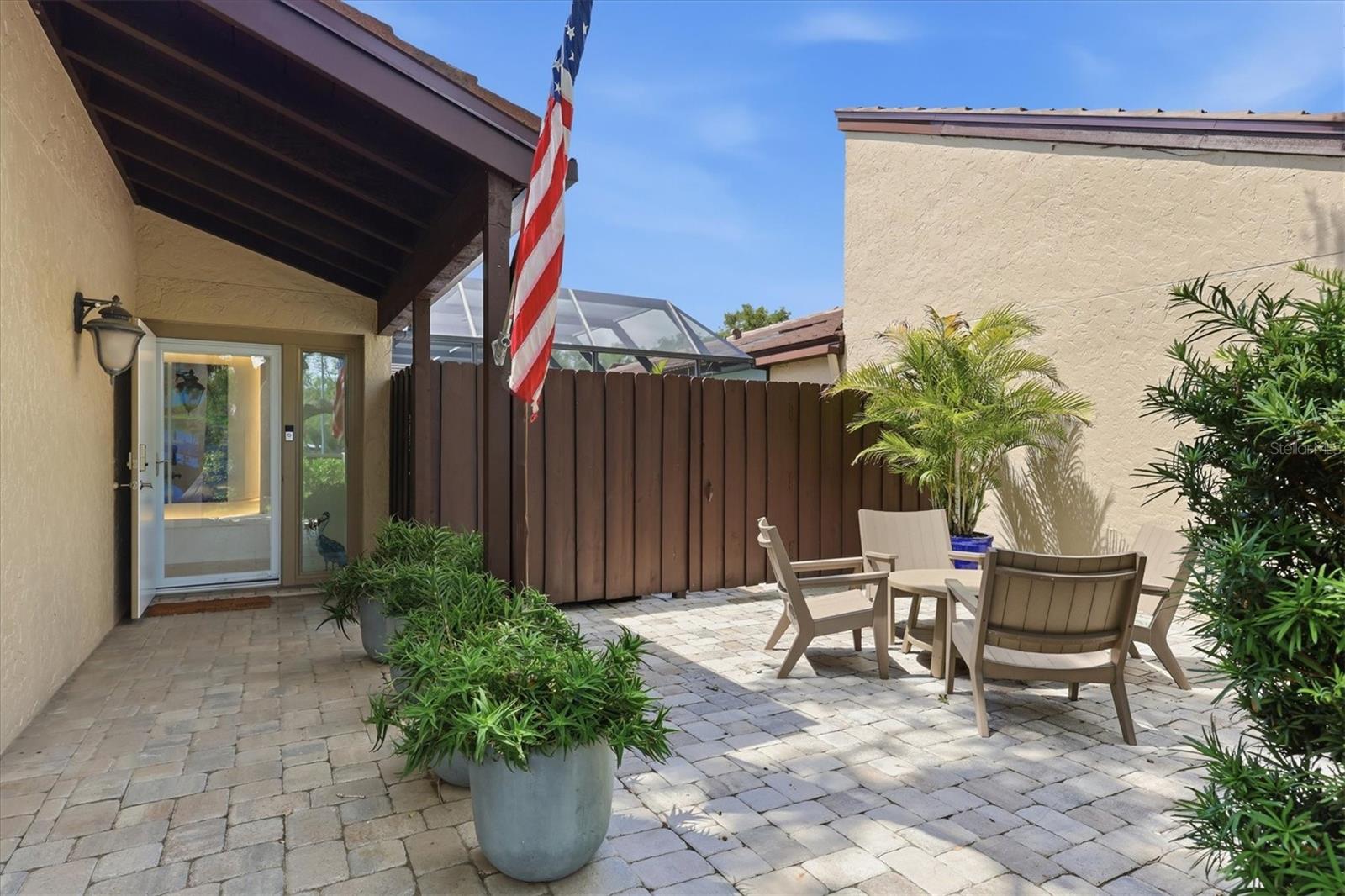 3694 GLEN OAKS MANOR DR, SARASOTA, FL, 34232