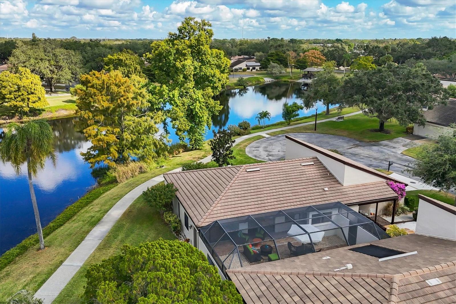 3694 GLEN OAKS MANOR DR, SARASOTA, FL, 34232