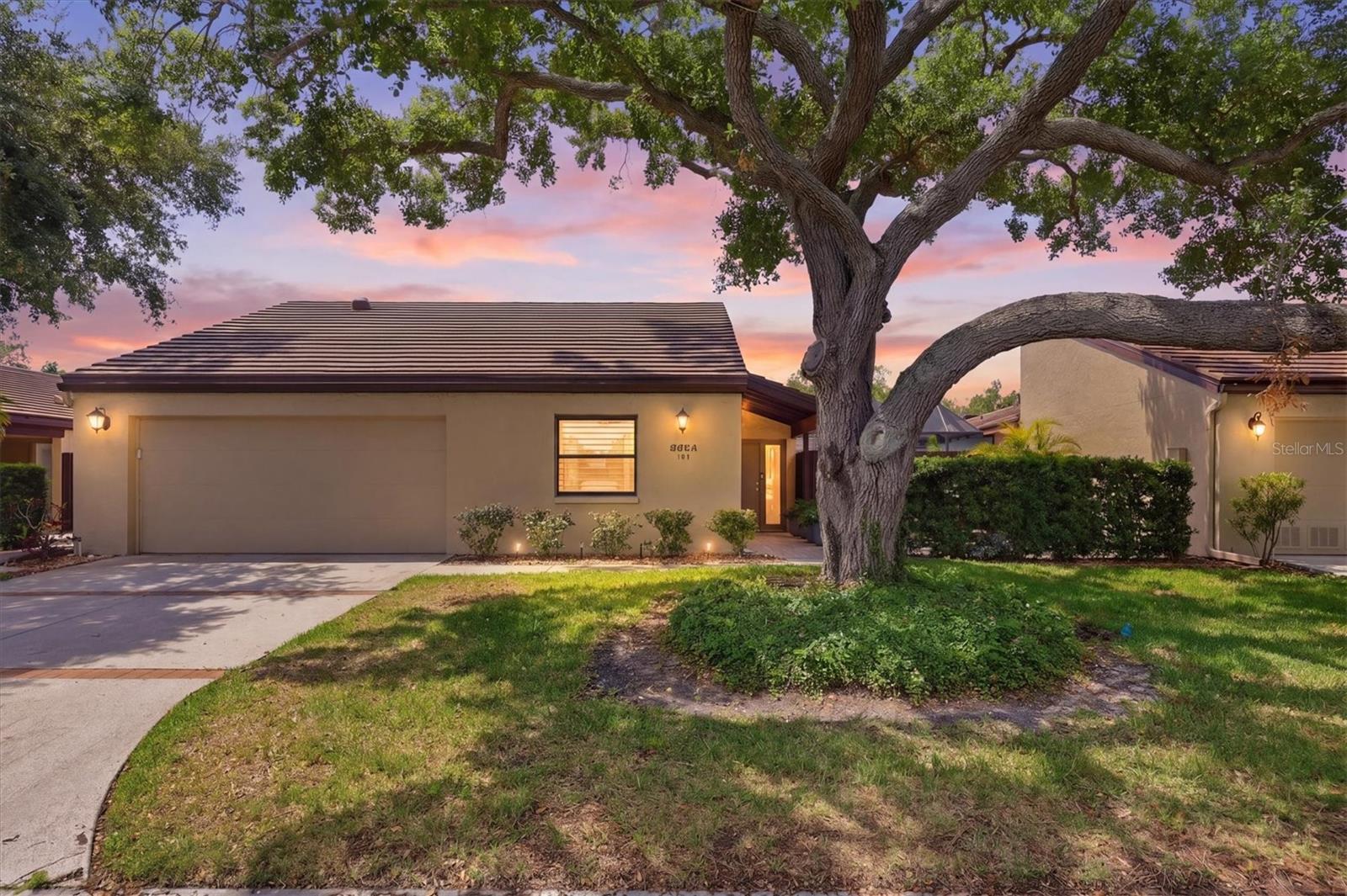 3694 GLEN OAKS MANOR DR, SARASOTA, FL, 34232