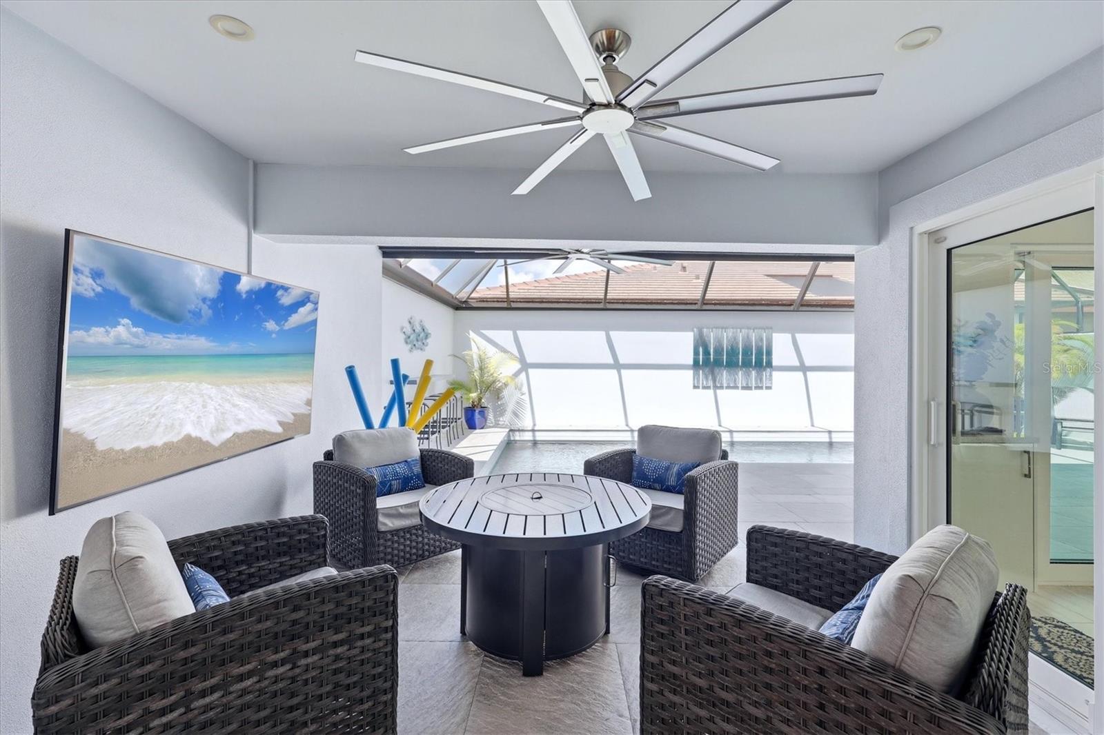 3694 GLEN OAKS MANOR DR, SARASOTA, FL, 34232