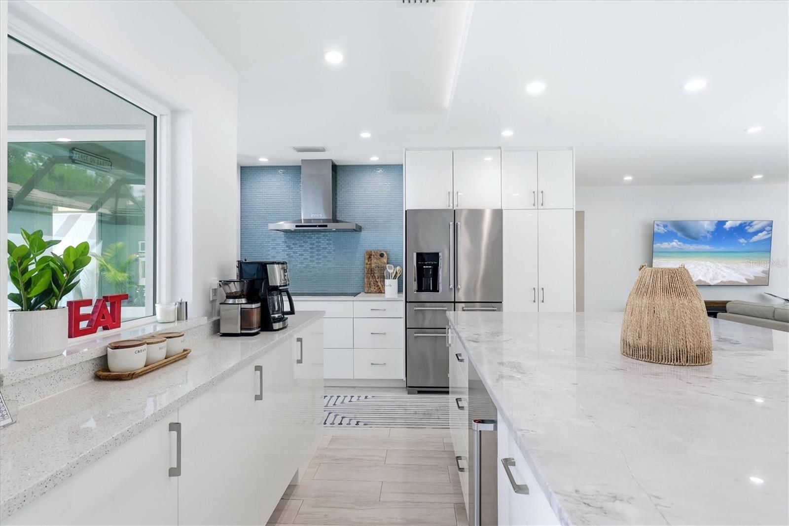 3694 GLEN OAKS MANOR DR, SARASOTA, FL, 34232