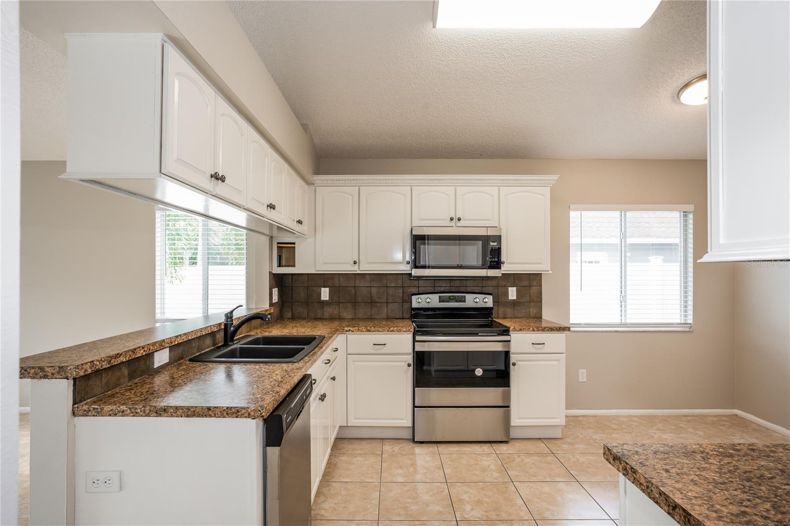 11015 PEKING PL, TAMPA, FL, 33624