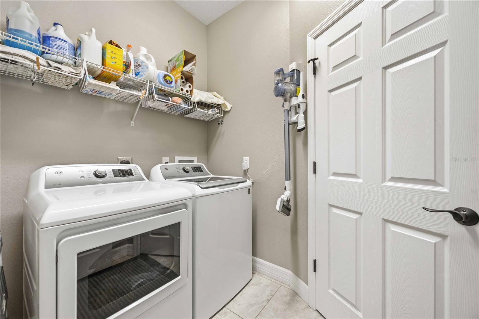 18042 PETOSKEY CIR, PORT CHARLOTTE, FL, 33948