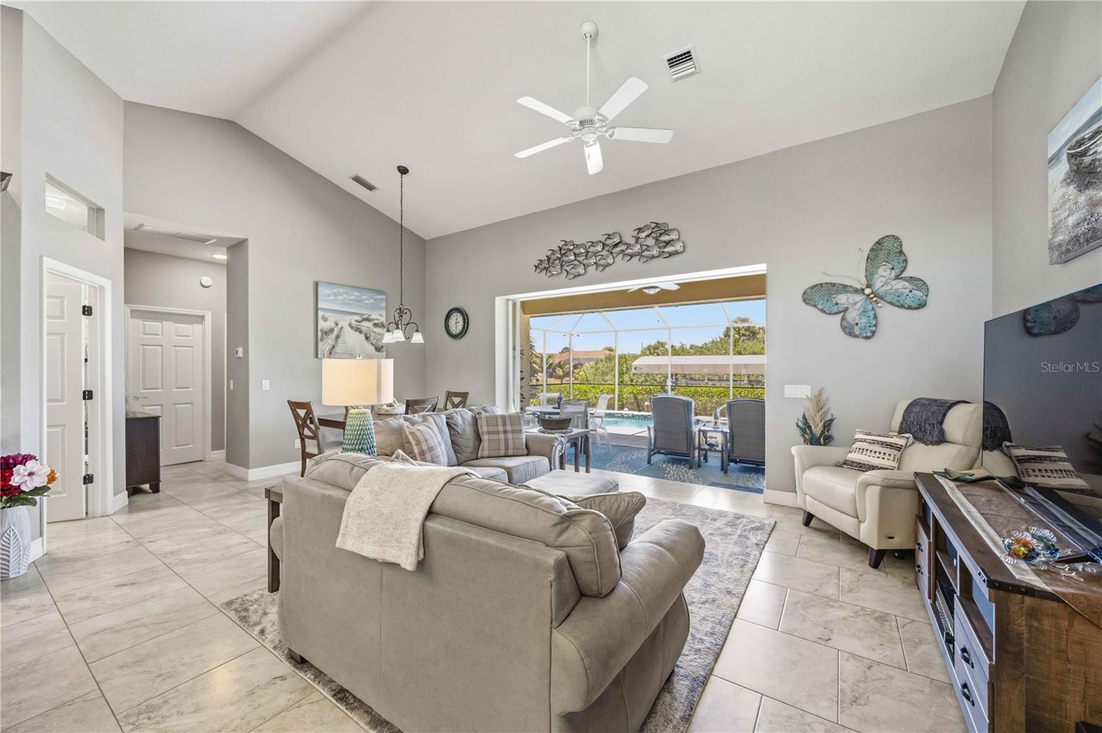 18042 PETOSKEY CIR, PORT CHARLOTTE, FL, 33948
