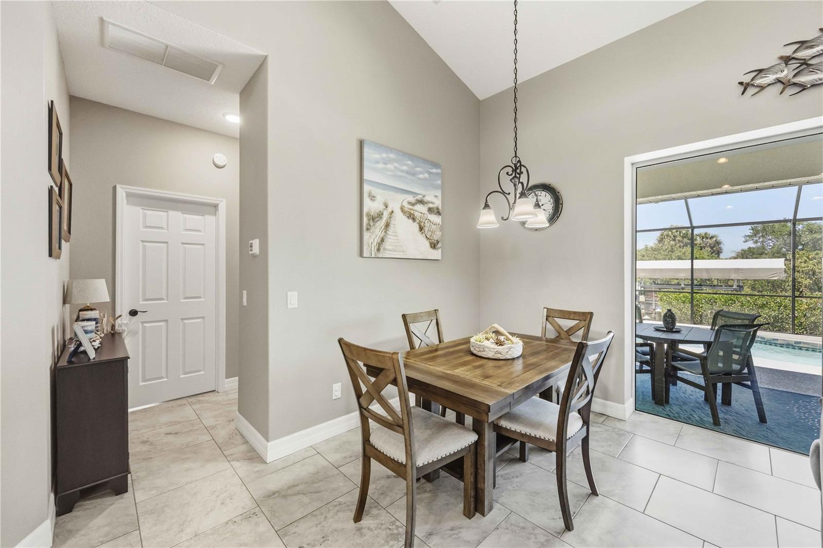 18042 PETOSKEY CIR, PORT CHARLOTTE, FL, 33948