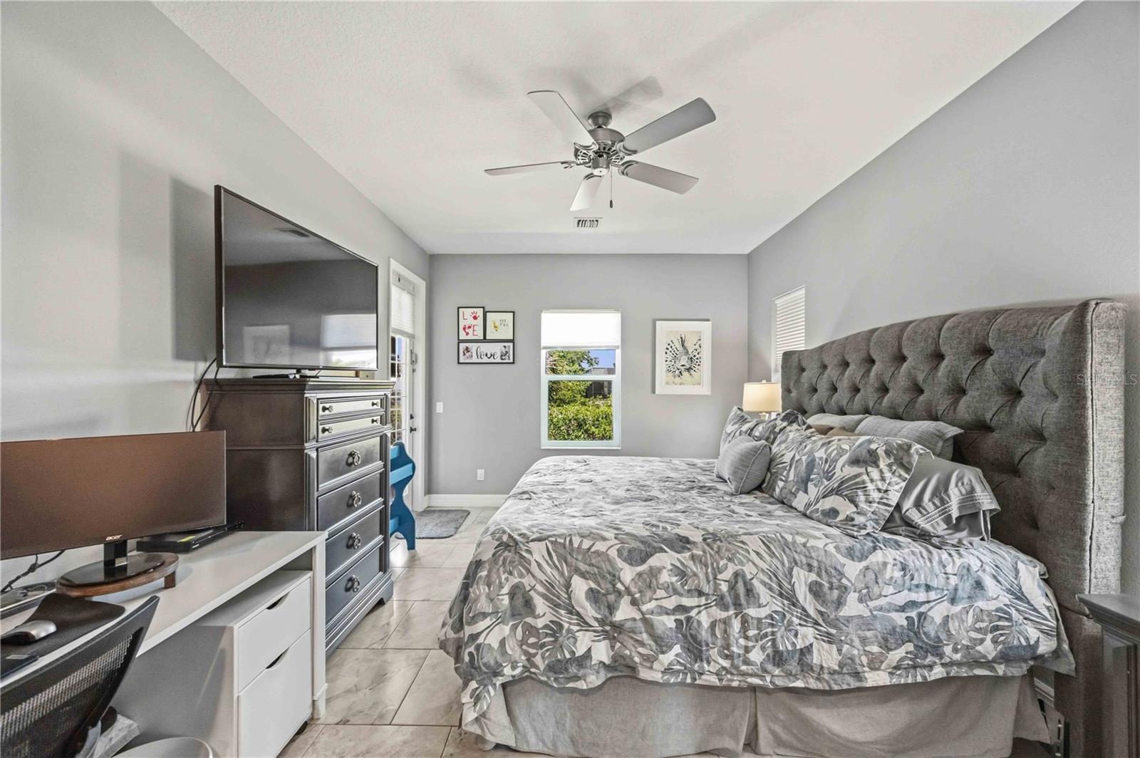 18042 PETOSKEY CIR, PORT CHARLOTTE, FL, 33948