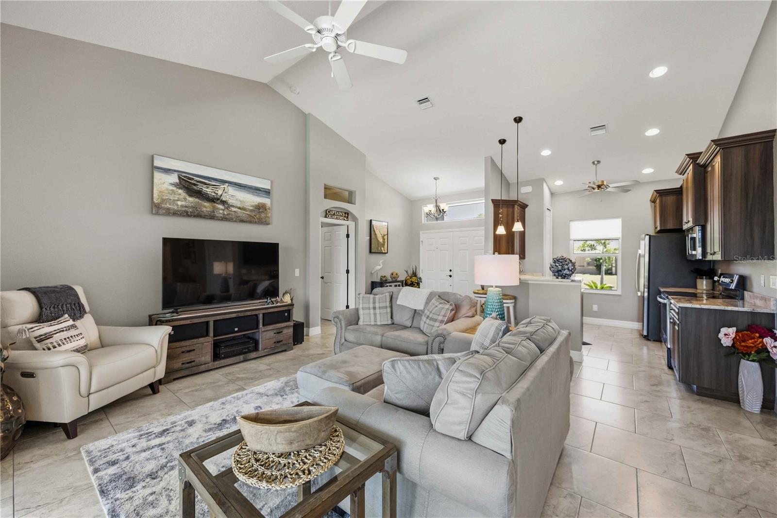 18042 PETOSKEY CIR, PORT CHARLOTTE, FL, 33948