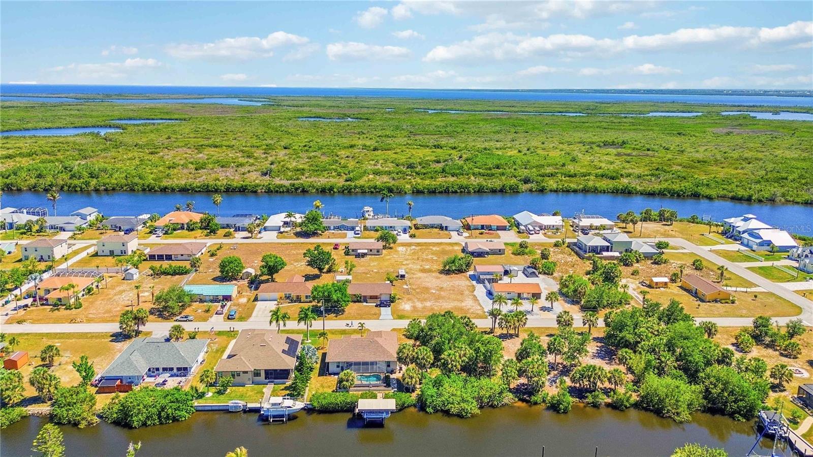 18042 PETOSKEY CIR, PORT CHARLOTTE, FL, 33948