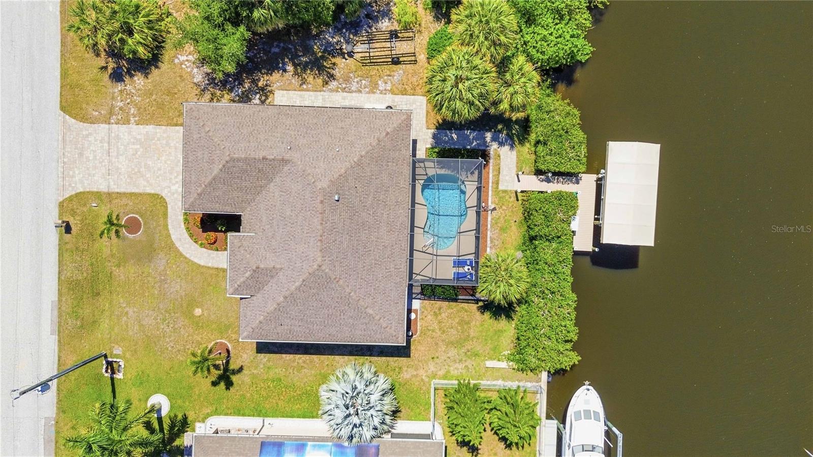 18042 PETOSKEY CIR, PORT CHARLOTTE, FL, 33948