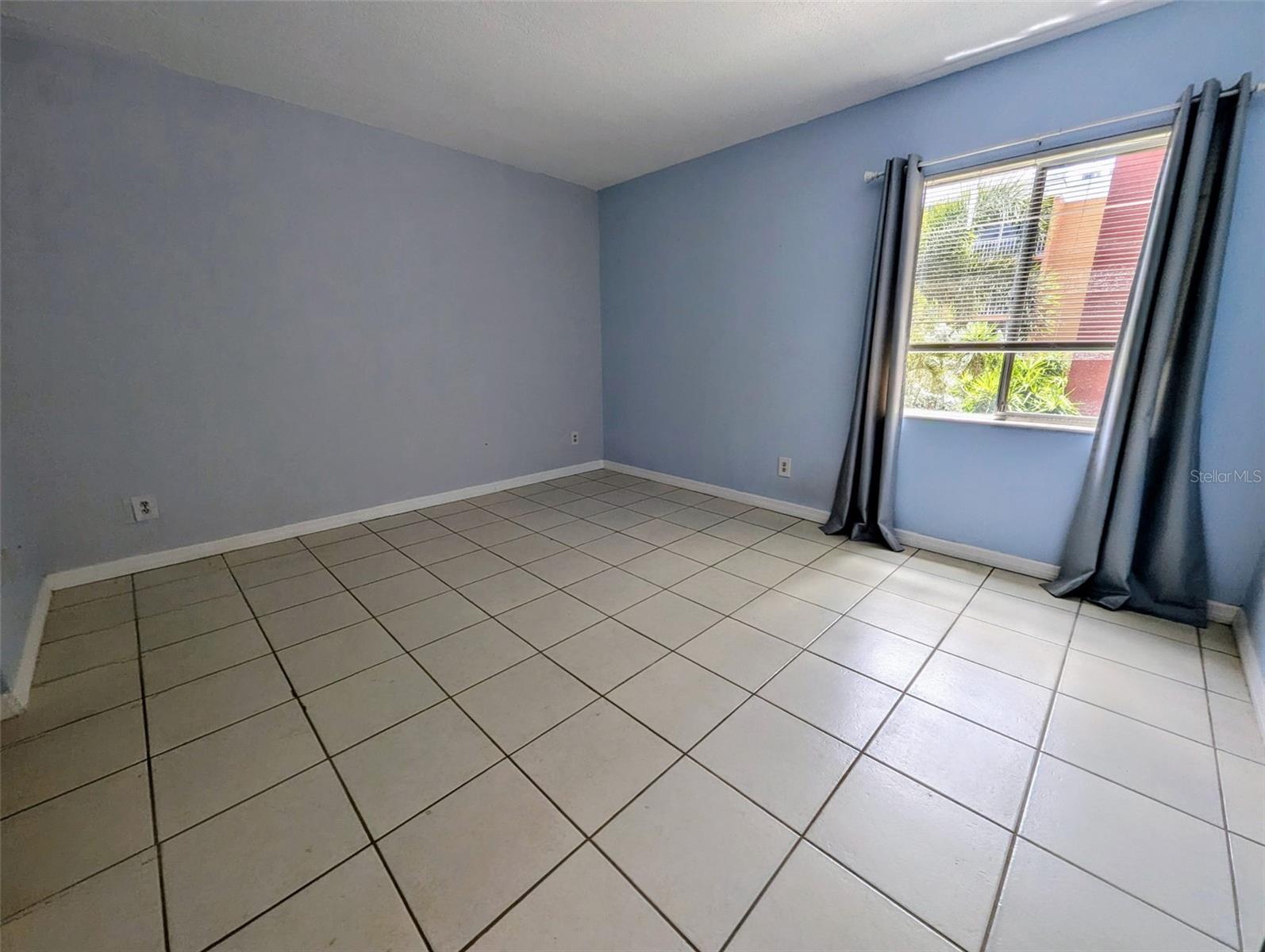2366 E MALL DR #313, FORT MYERS, FL, 33901