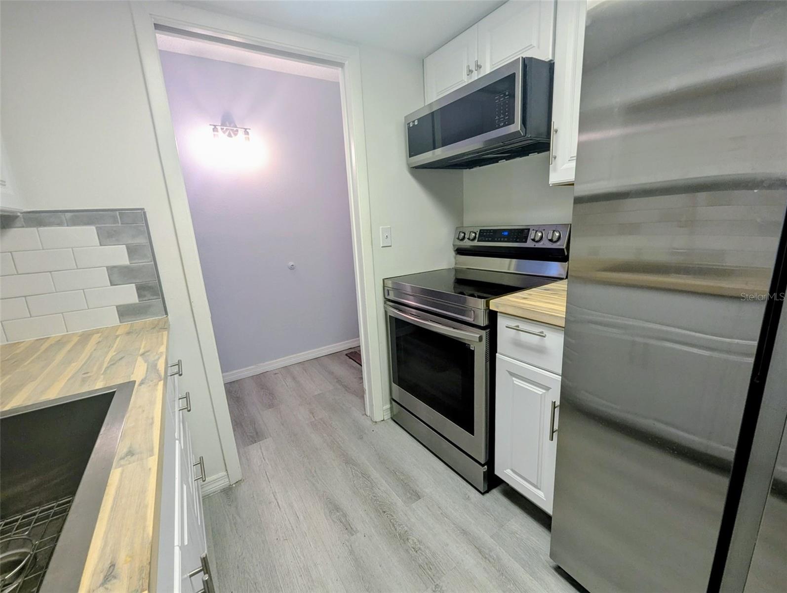 2366 E MALL DR #313, FORT MYERS, FL, 33901