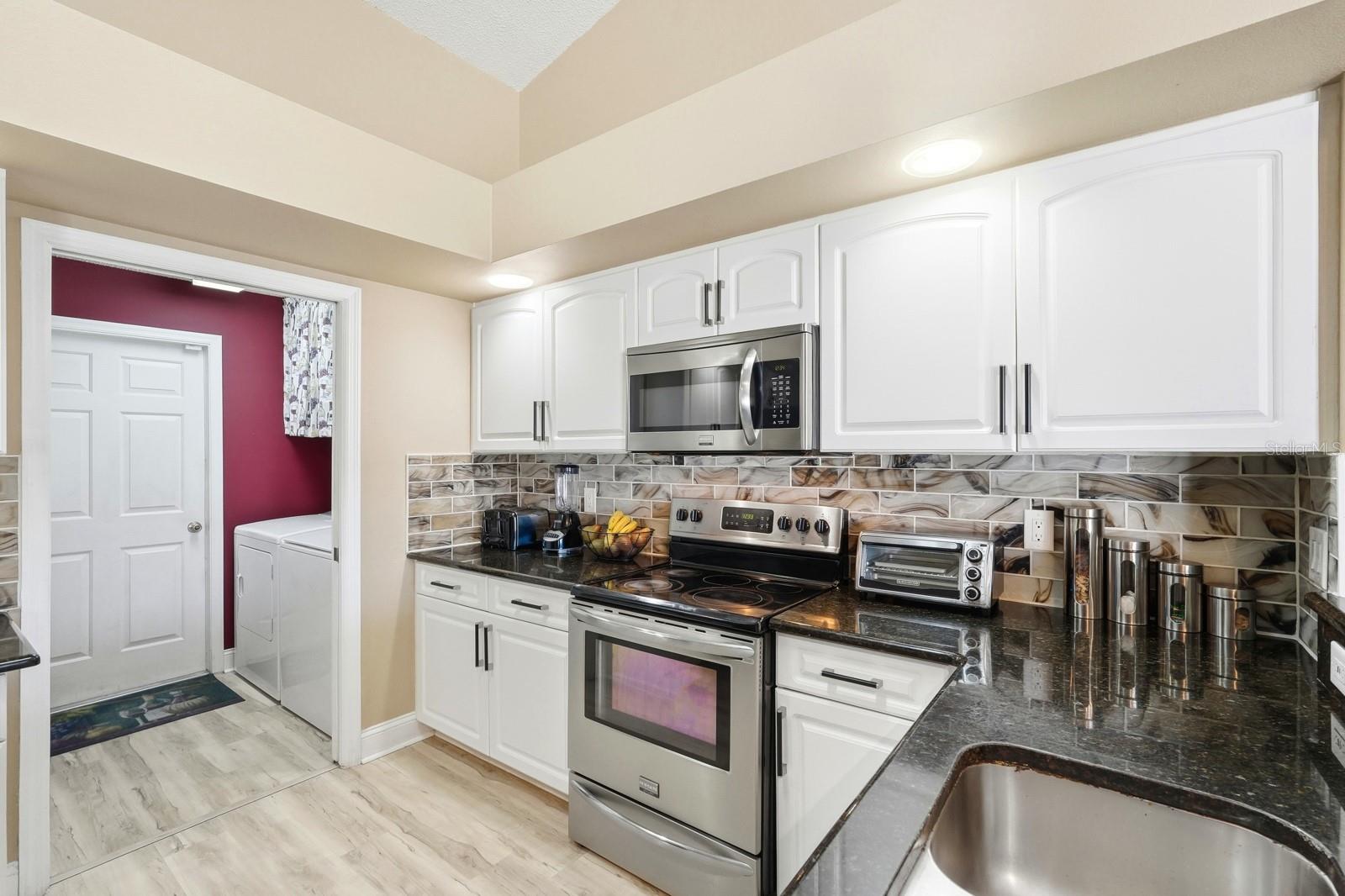 1909 MONTEBELLO AVE, DELTONA, FL, 32738