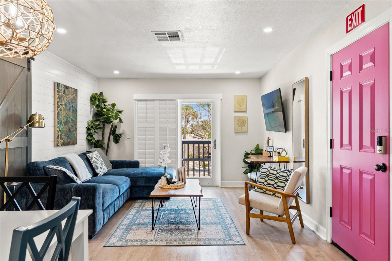 8106 GULF DR, HOLMES BEACH, FL, 34217
