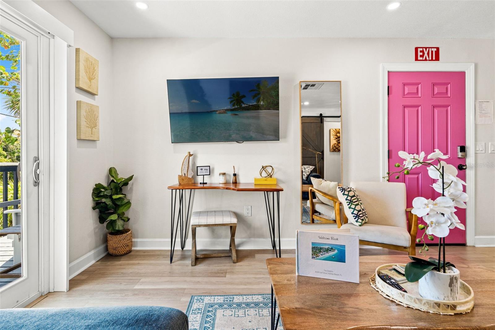 8106 GULF DR, HOLMES BEACH, FL, 34217