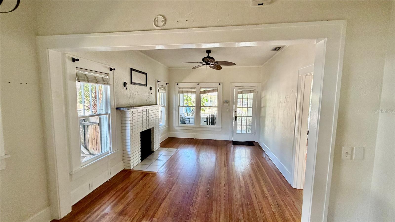 640 9TH AVE N, ST PETERSBURG, FL, 33701