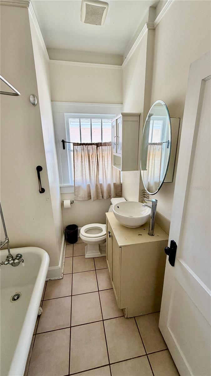 640 9TH AVE N, ST PETERSBURG, FL, 33701