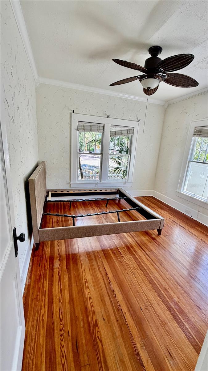 640 9TH AVE N, ST PETERSBURG, FL, 33701