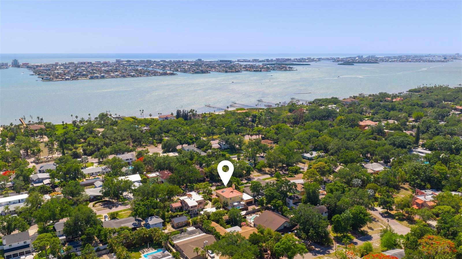 1101 JUNGLE AVE N, ST PETERSBURG, FL, 33710