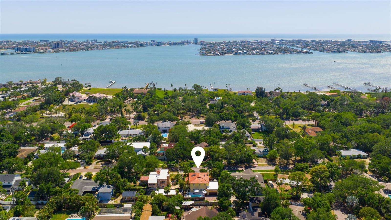 1101 JUNGLE AVE N, ST PETERSBURG, FL, 33710