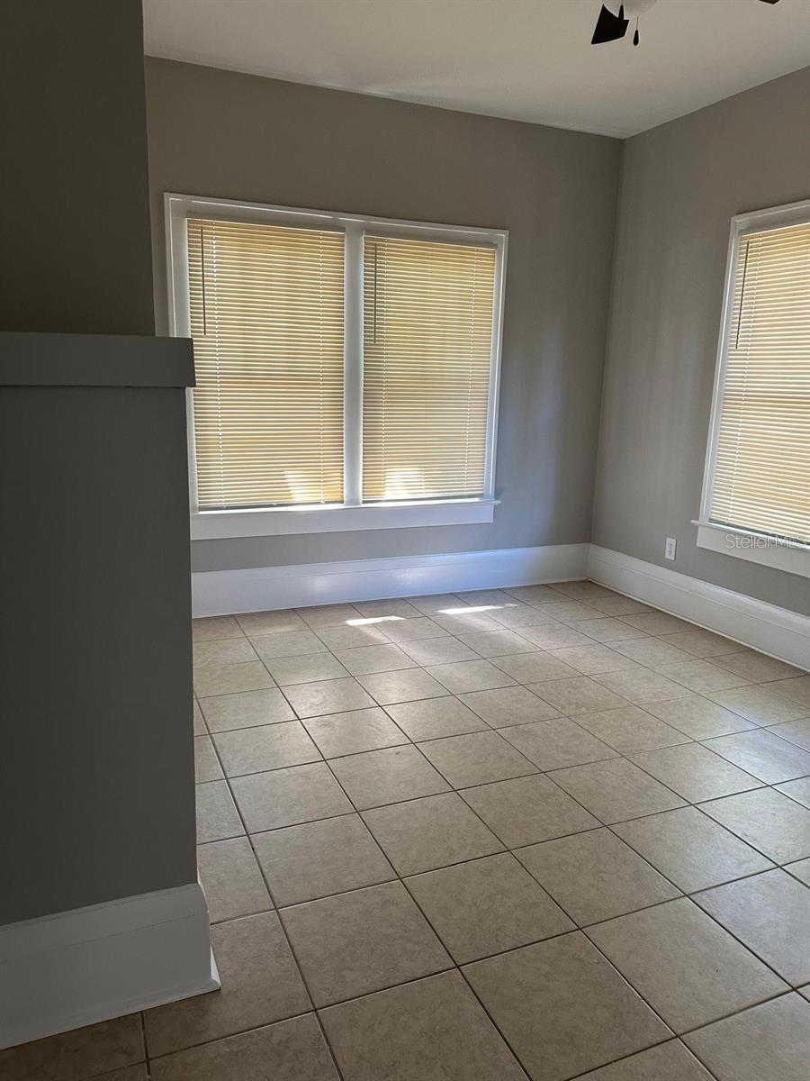 221 N JULIA AVE, DELAND, FL, 32720