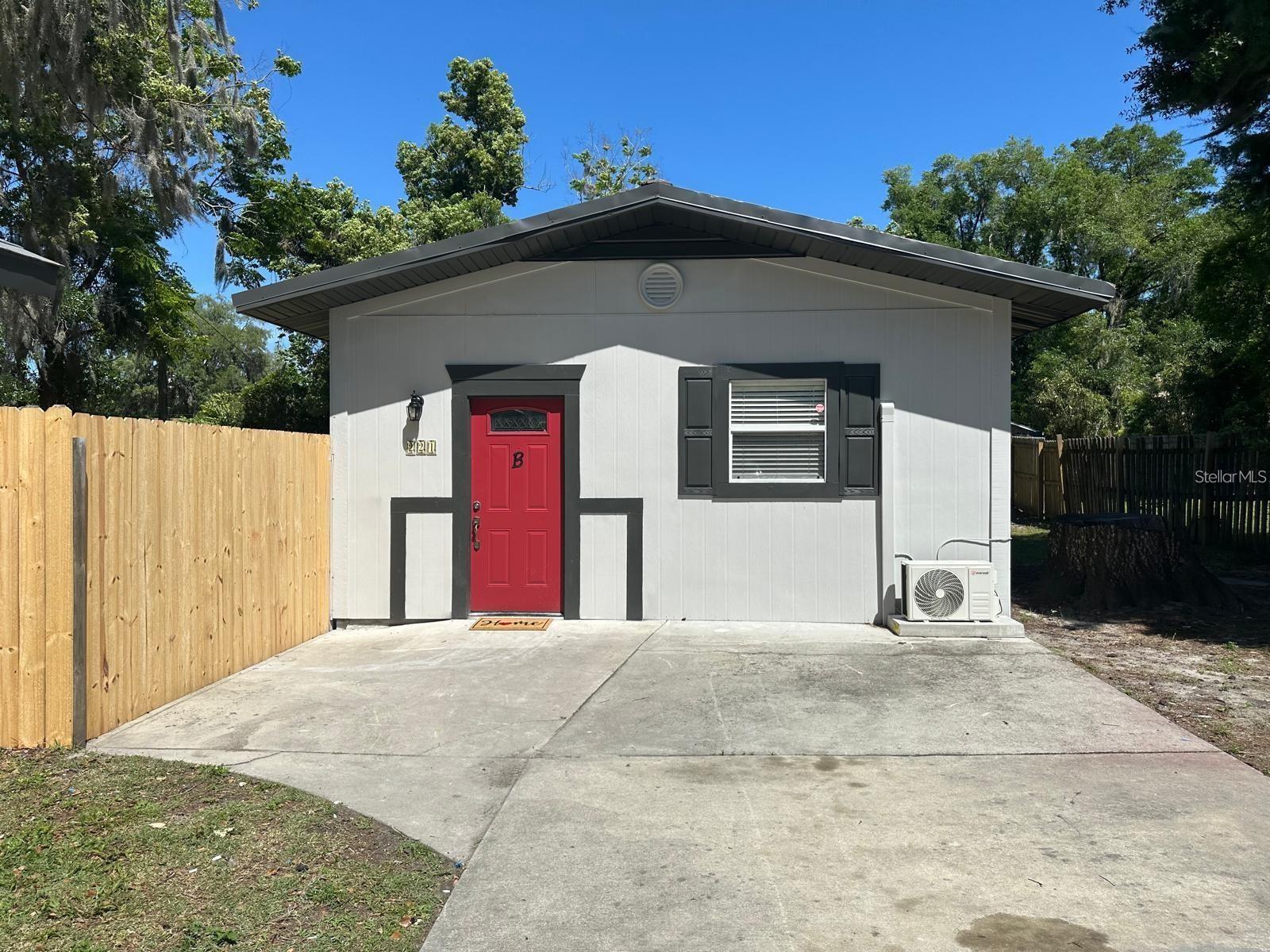 221 N JULIA AVE, DELAND, FL, 32720