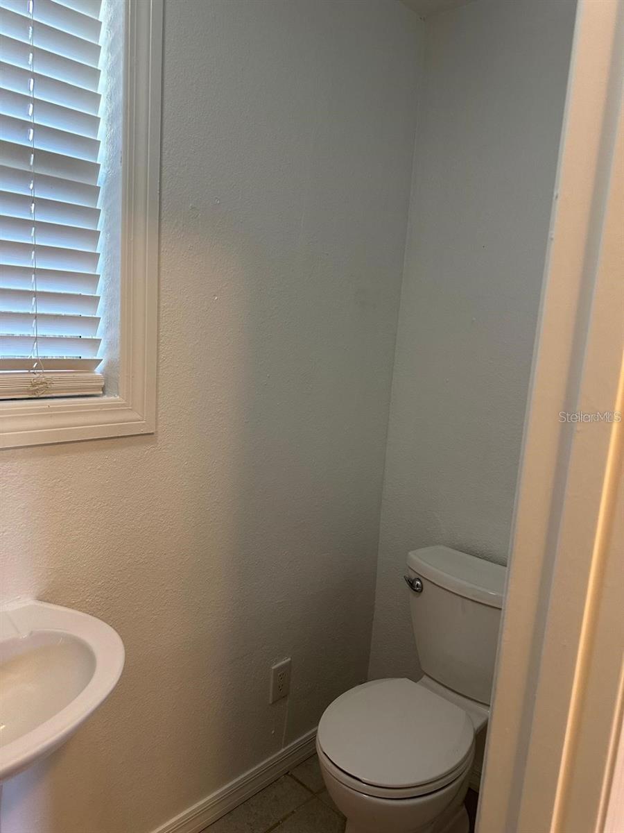 221 N JULIA AVE, DELAND, FL, 32720