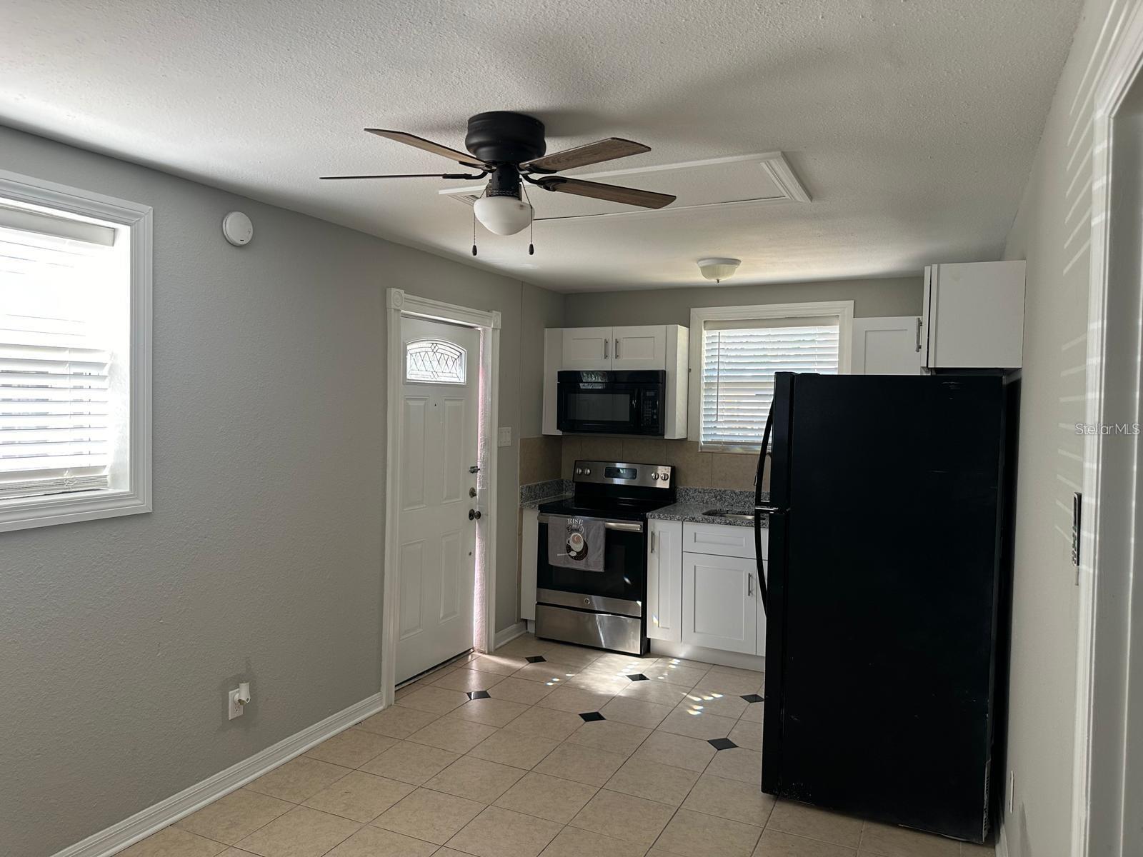 221 N JULIA AVE, DELAND, FL, 32720