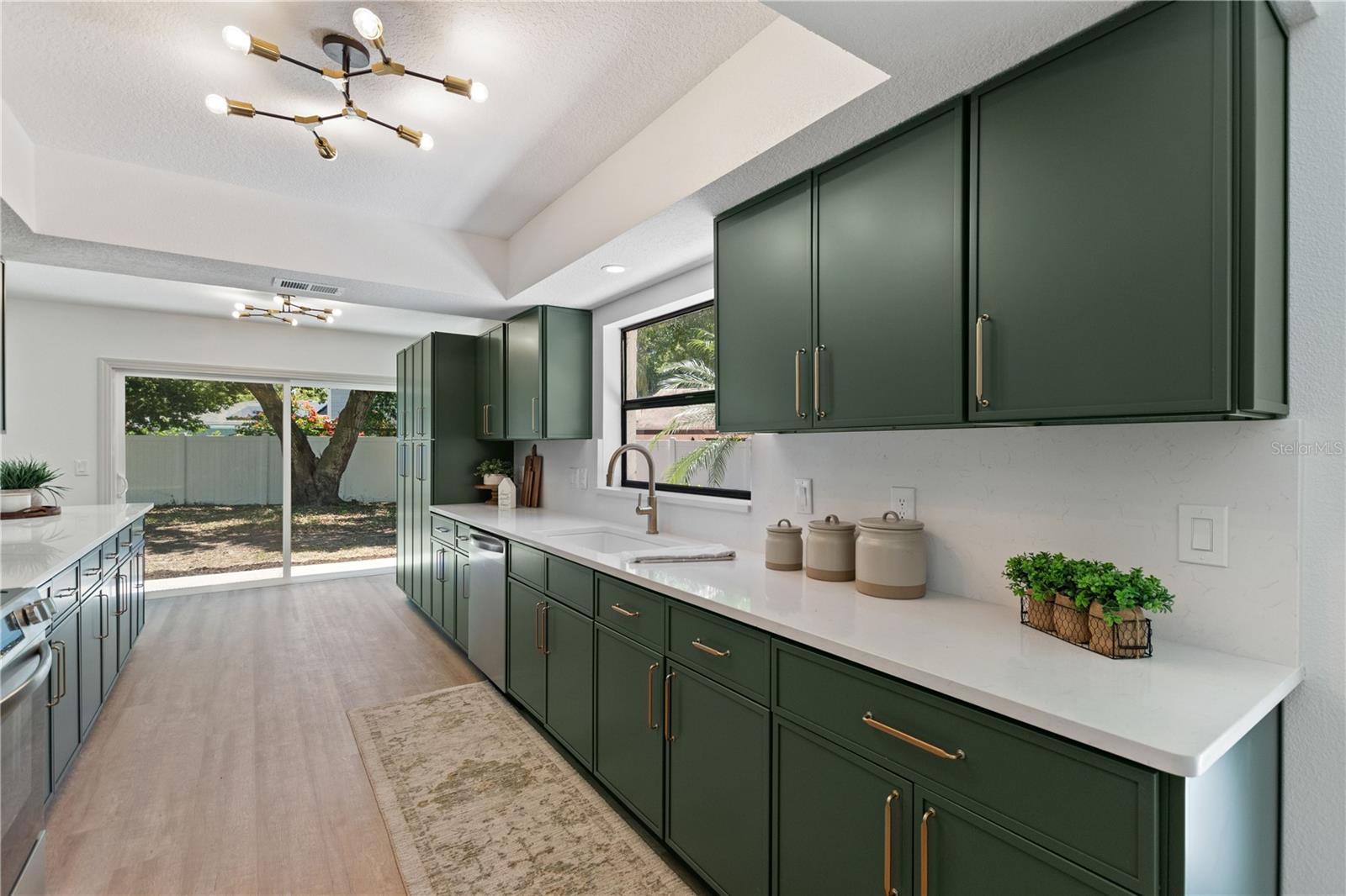 3906 BLOOMING HILL LN, PALM HARBOR, FL, 34684