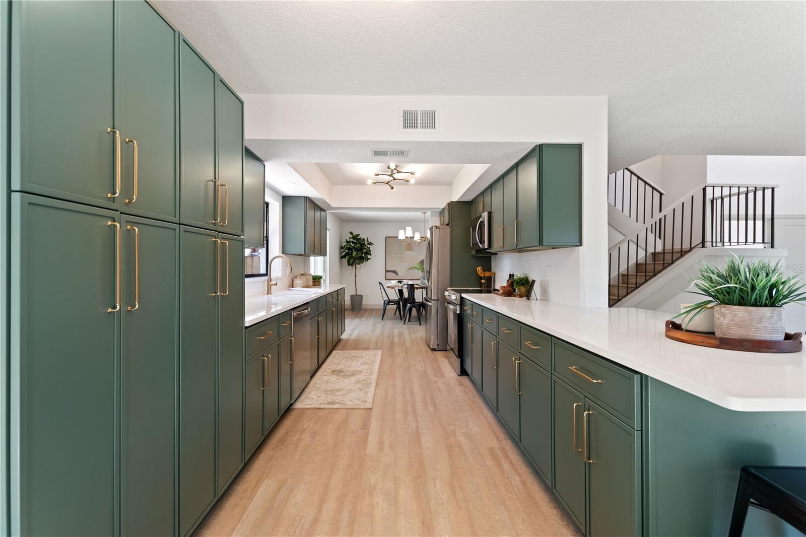 3906 BLOOMING HILL LN, PALM HARBOR, FL, 34684