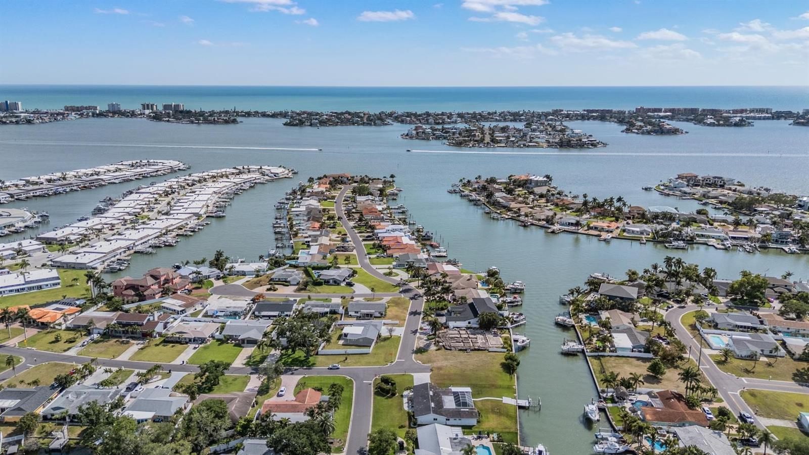 11599 GROVE ST, SEMINOLE, FL, 33772