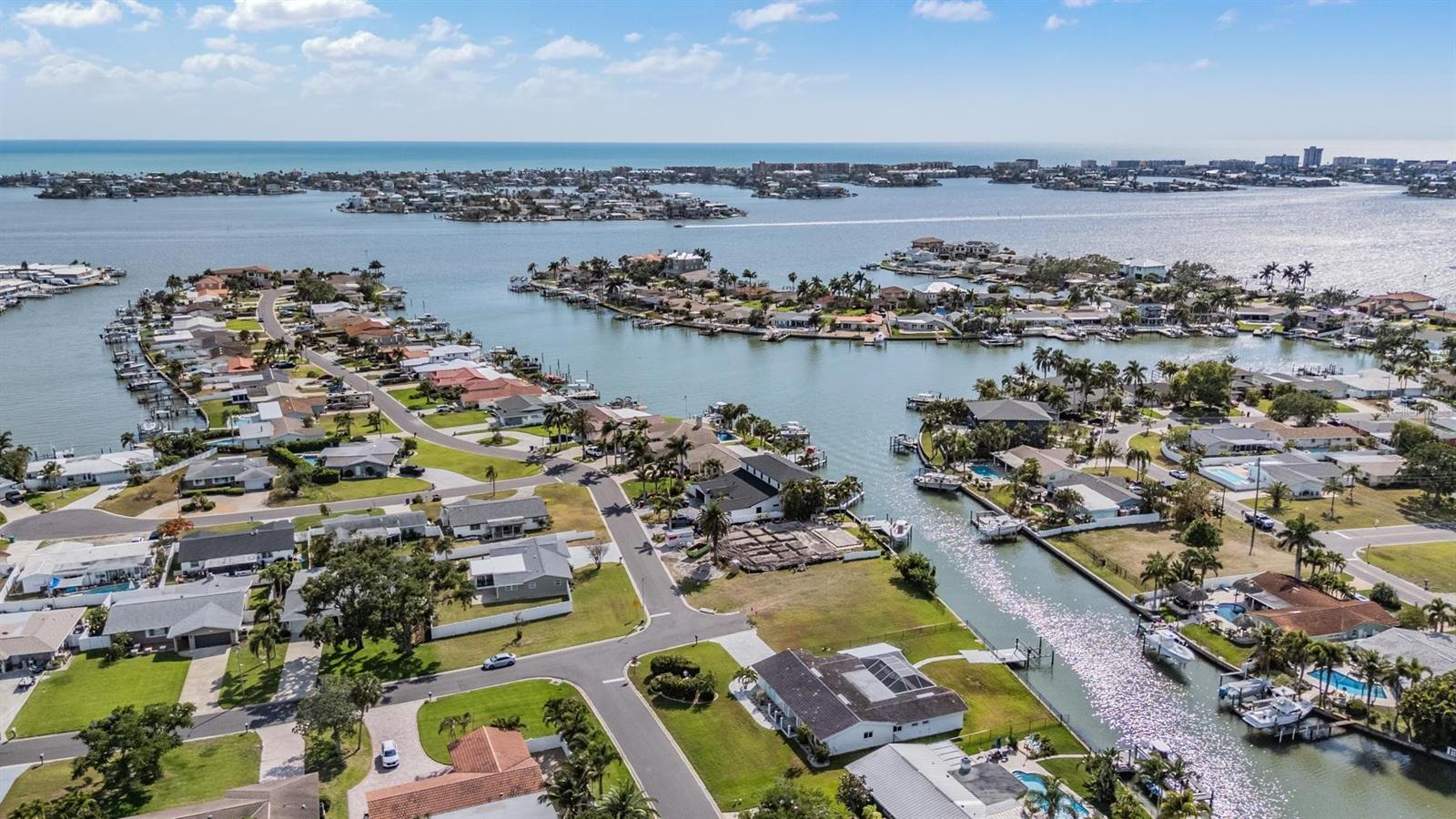 11599 GROVE ST, SEMINOLE, FL, 33772