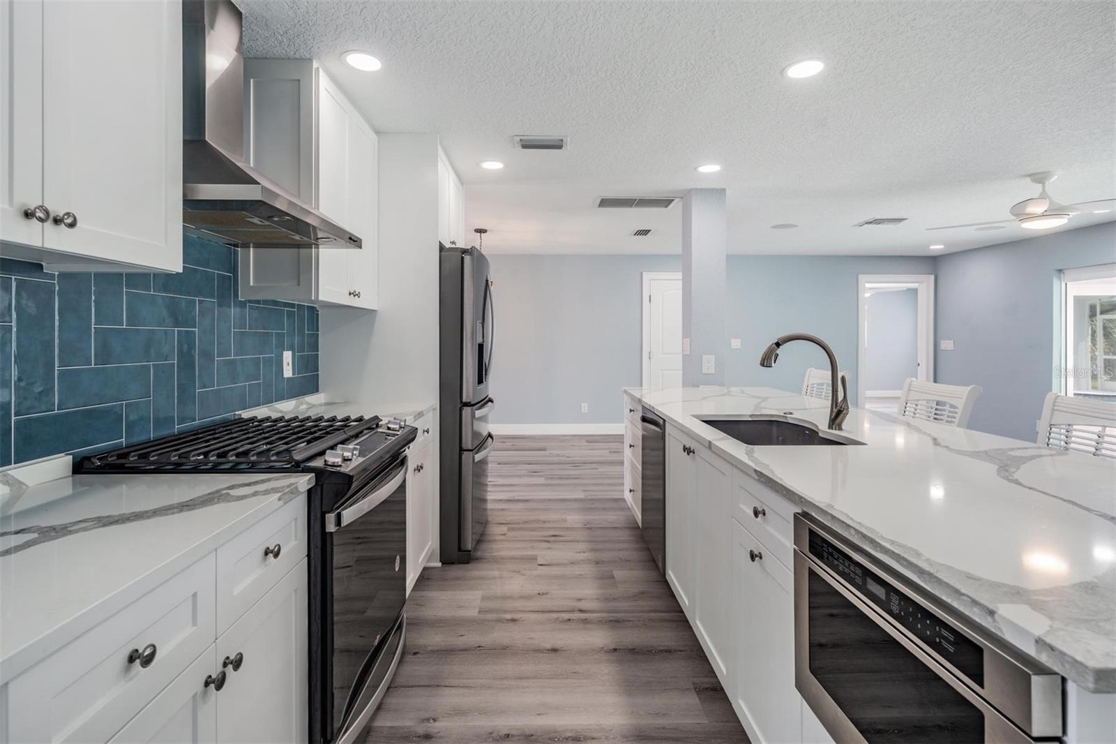 11599 GROVE ST, SEMINOLE, FL, 33772