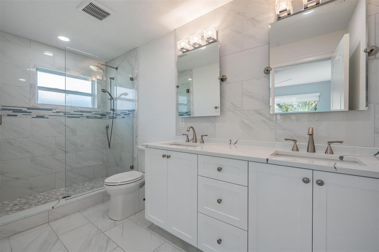 11599 GROVE ST, SEMINOLE, FL, 33772