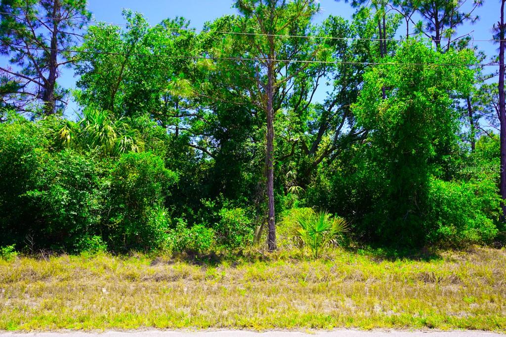 15531 FACTORY AVE, PORT CHARLOTTE, FL, 33953